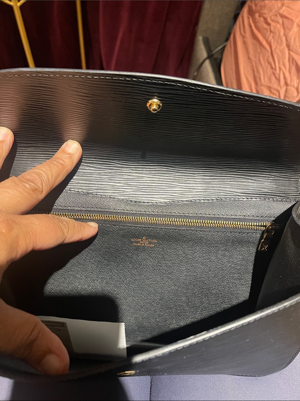 Louis Vuitton Black Epi Leather Envelope Clutch with Gold Logo - Picture 5 of 6